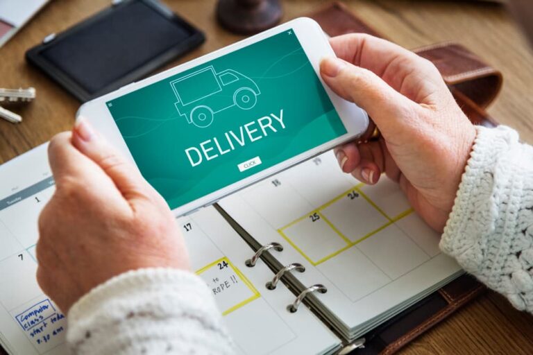 Read more about the article HOW ARE MOBILE APPS CHANGING THE DIRECTIONS OF LOGISTIC AND SUPPLY CHAIN INDUSTRY